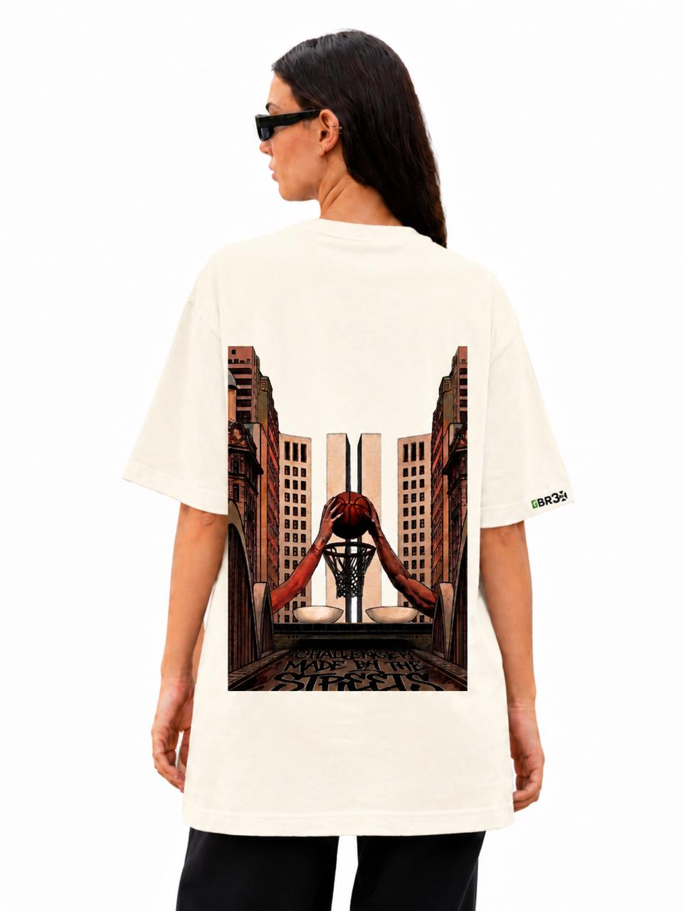 Camiseta Oversized Made By The Streets  · Feminino
